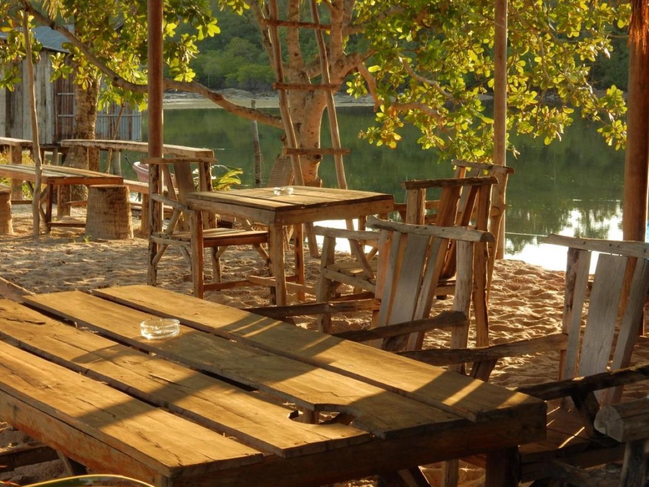 Sandbank Restaurant & Camping Koh Rong Kaoh Touch Eksteriør billede
