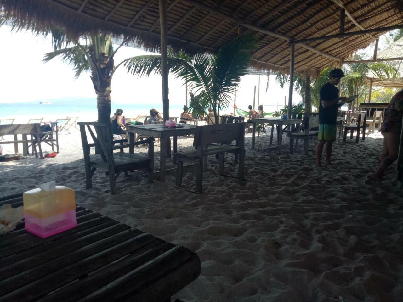 Sandbank Restaurant & Camping Koh Rong Kaoh Touch Eksteriør billede