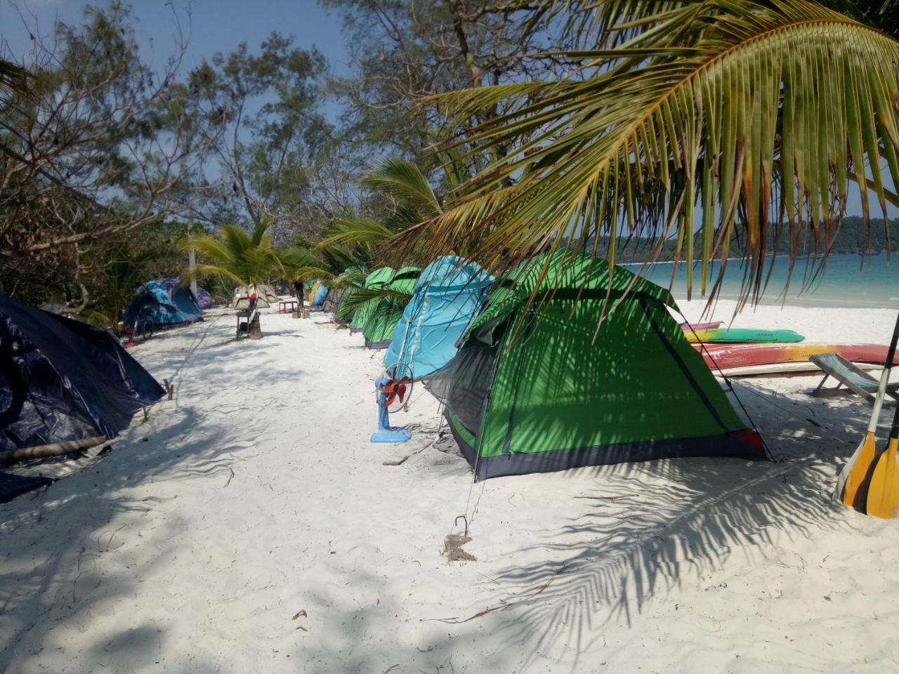 Sandbank Restaurant & Camping Koh Rong Kaoh Touch Eksteriør billede