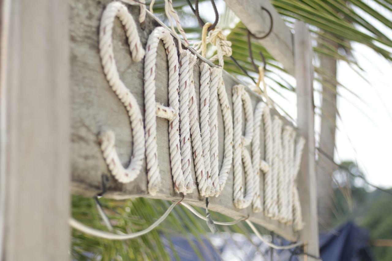 Sandbank Restaurant & Camping Koh Rong Kaoh Touch Eksteriør billede